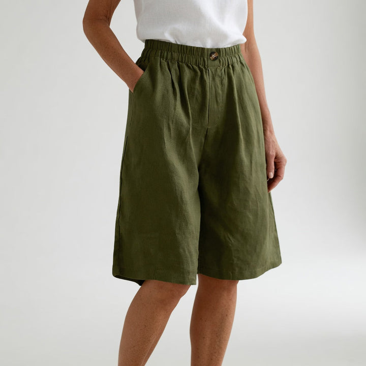 Nina Luchtige Short